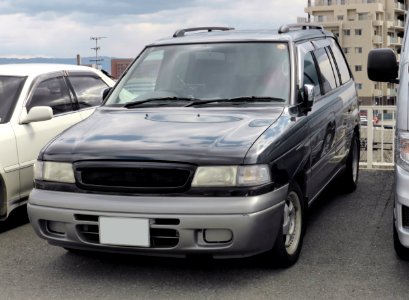 Εfini_MPV_(LV)_front