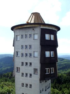 Čerchov_-_vojenská_základna_na_vrcholu_L