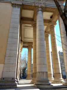 Église_Saint-Pothin_de_Lyon_-_Colonnes_côté_nord