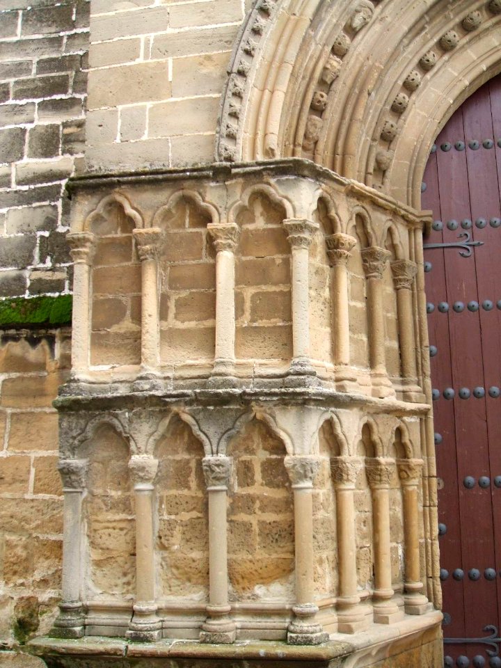 Úbeda_-_Iglesia_de_San_Pablo_10