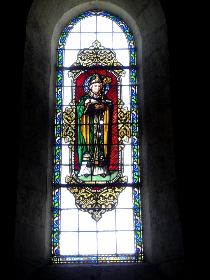 Église_Notre-Dame_de_Marle,_vitrail_04
