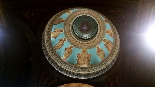 Église_Saint-Pothin_de_Lyon_-_Intérieur_-_Coupole_1