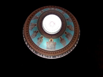 Église_Saint-Pothin_de_Lyon_-_Coupole_de_jour_2
