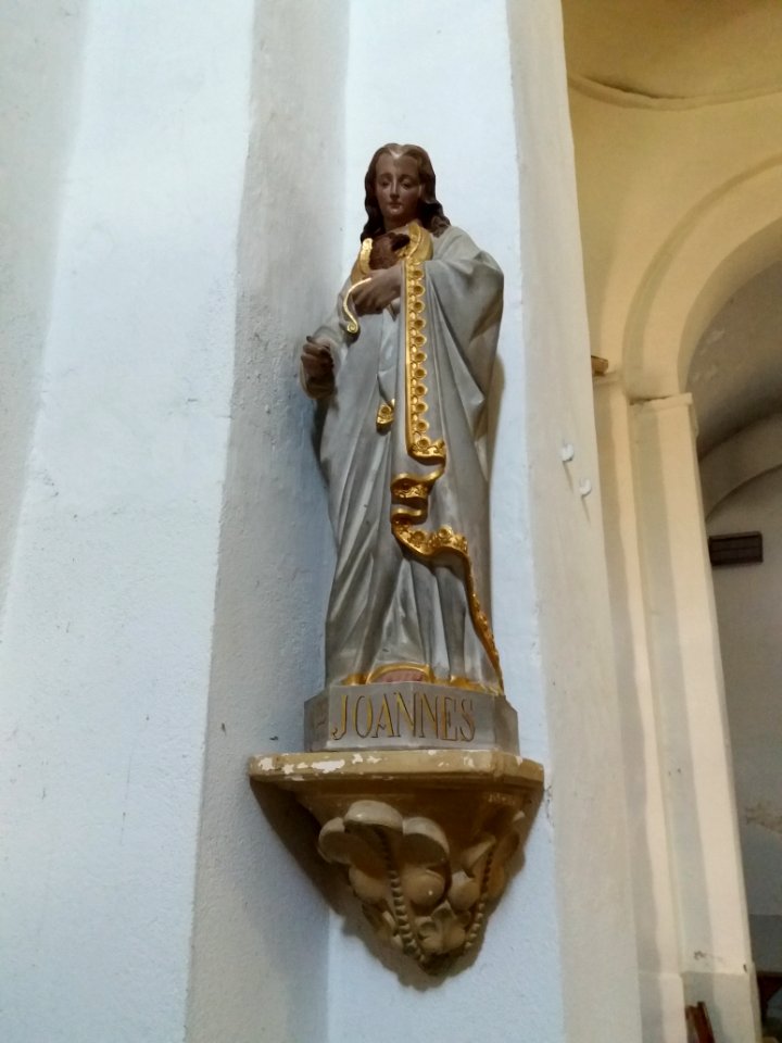 Église_de_Saint-Maurice_d'Ardèche_-_Statue