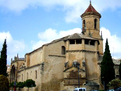 Úbeda_-_Iglesia_de_San_Pablo_09