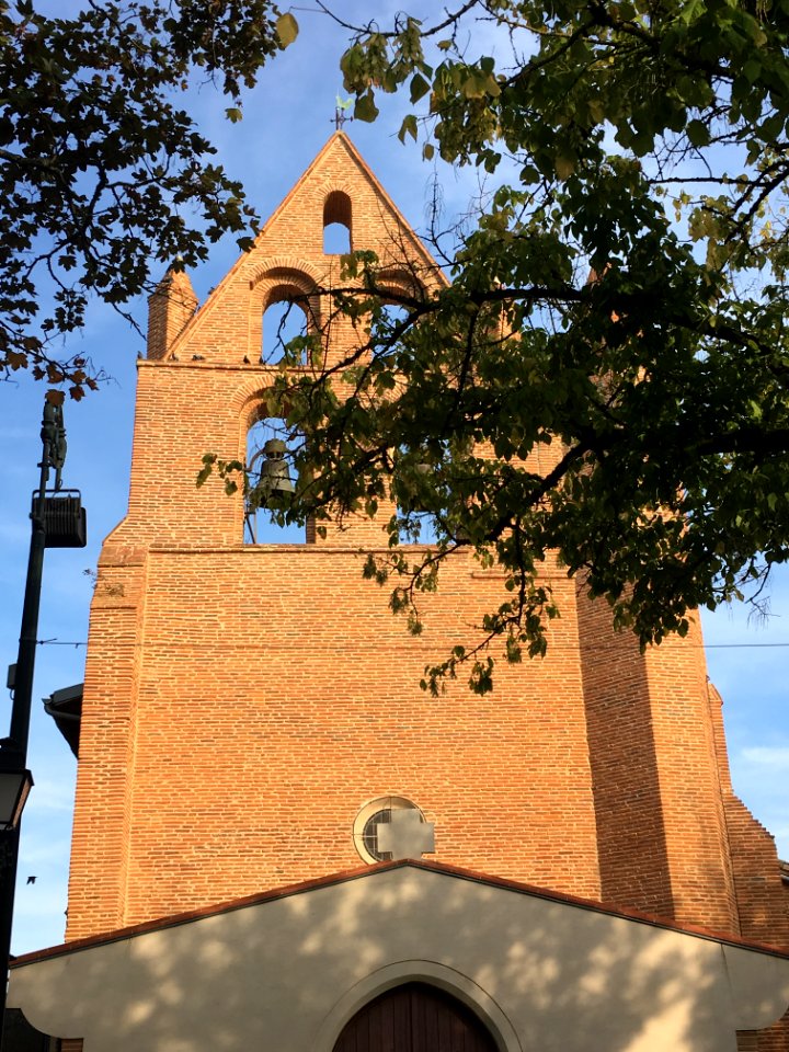 Église_Saint-Pierre_-_Bazus_-_clocher
