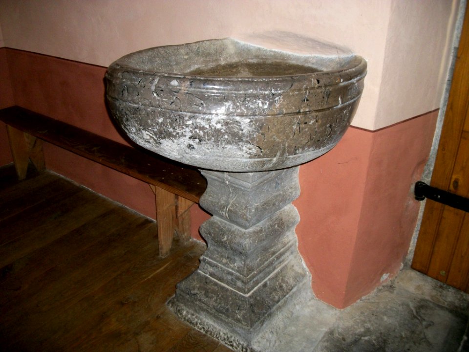 Église_de_l'Invention-de-Saint-Étienne_de_Bizous_14