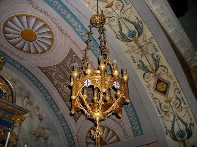 Église_de_l'Invention-de-Saint-Étienne_de_Bizous_-_lustre_02