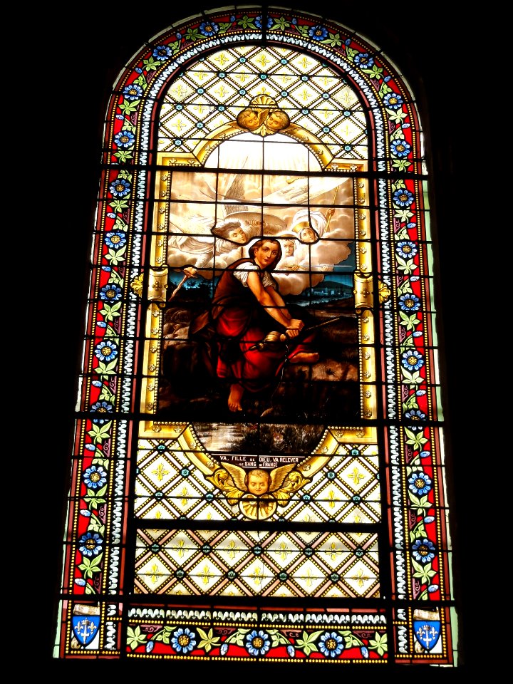 Église_Saint-Vivien_de_Saintes,_vitrail_04