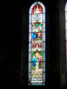 Église_Saint-Jean-Baptiste_de_Saint-Jean-d'Angély,_vitrail_03