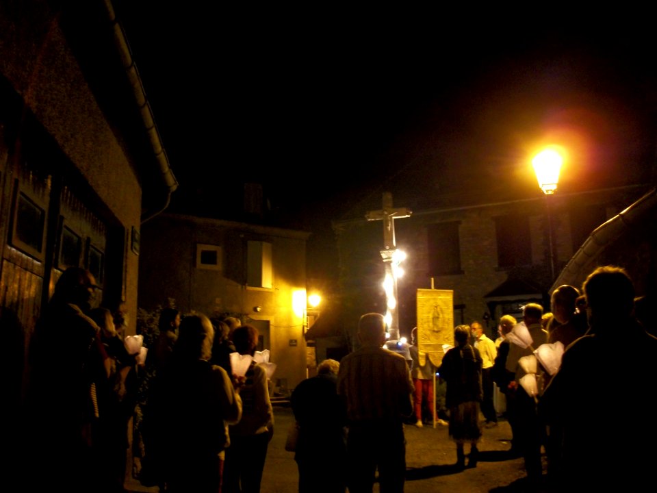 Église_Sainte-Colombe_de_Burgalays_37