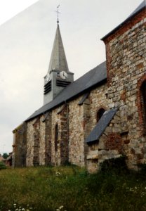 Église_Notre-Dame-de-l'Assomption_de_Landouzy-la-ville_en_1991