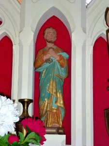 Église_de_La_Neuville_aux_Tourneurs,_statue_05