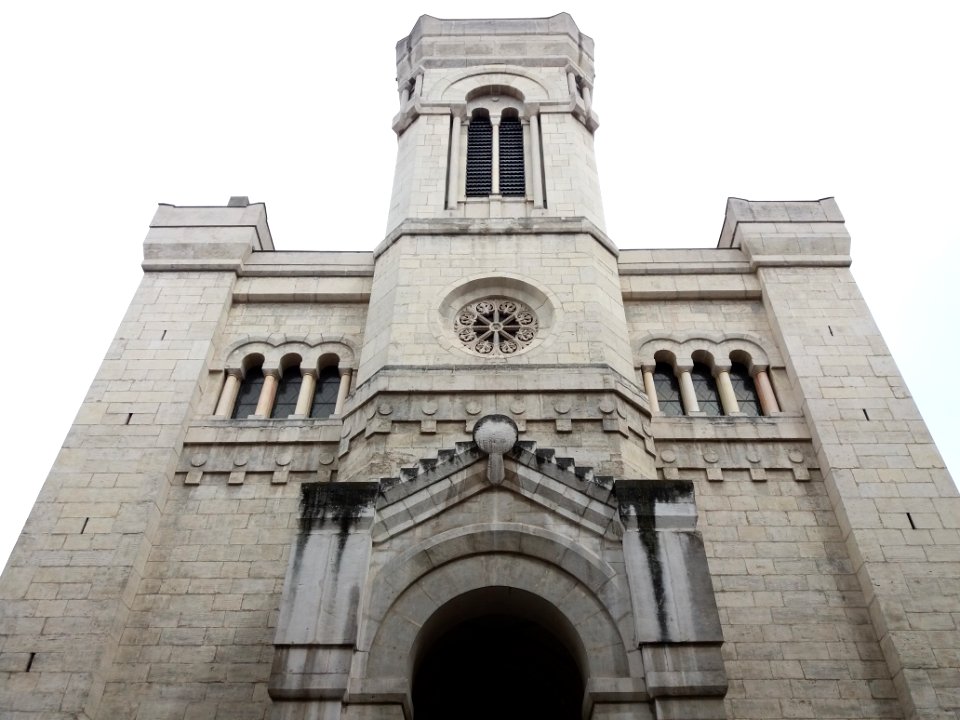 Église_de_l'Immaculée-Conception_-_Haut_de_la_façade