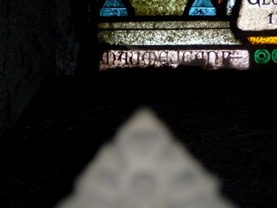 Église_Saint-Nicolas_de_Signy-le-Petit,_signature_vitraux