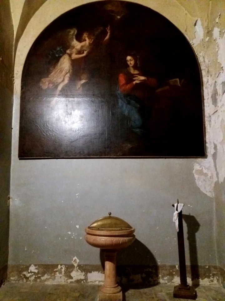 Église_Saint_Polycarpe_de_Lyon_-_Tableau_l'Annonciation_de_Gabriel_Blanchard,_et_fonts_baptismaux
