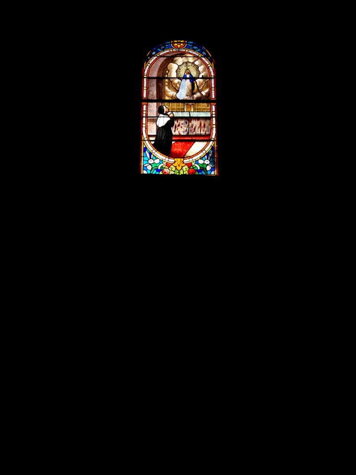 Église_Saint-Bonnet_de_Jaujac_-_Vitrail_2