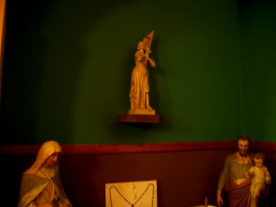 Église_Sainte-Anne_de_Cuguron_12