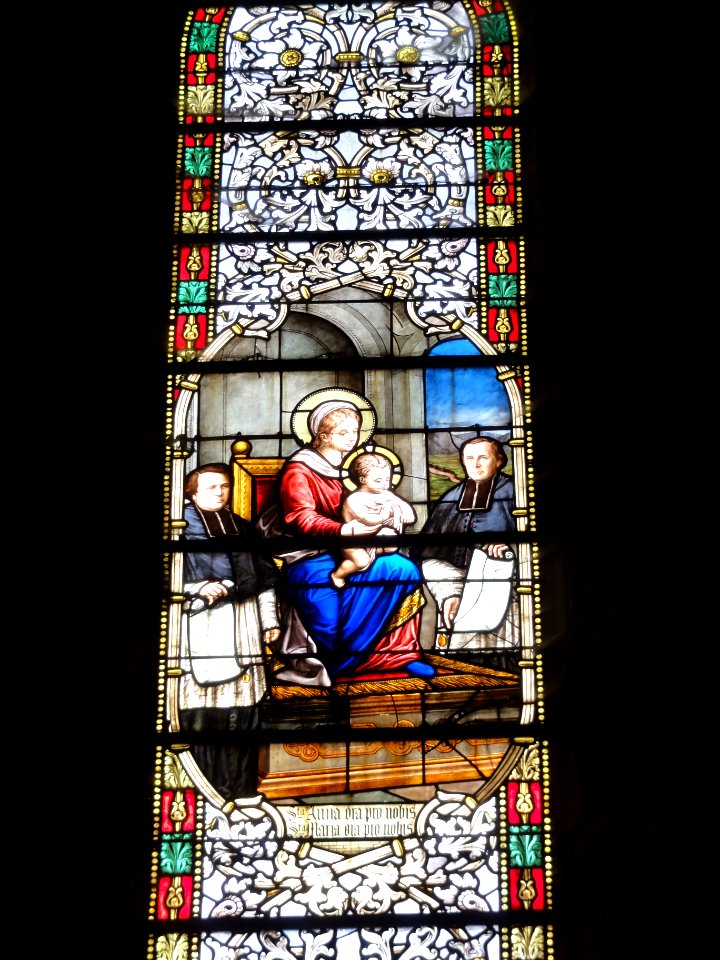 Église_Notre-Dame_de_Vervins,_vitrail_29