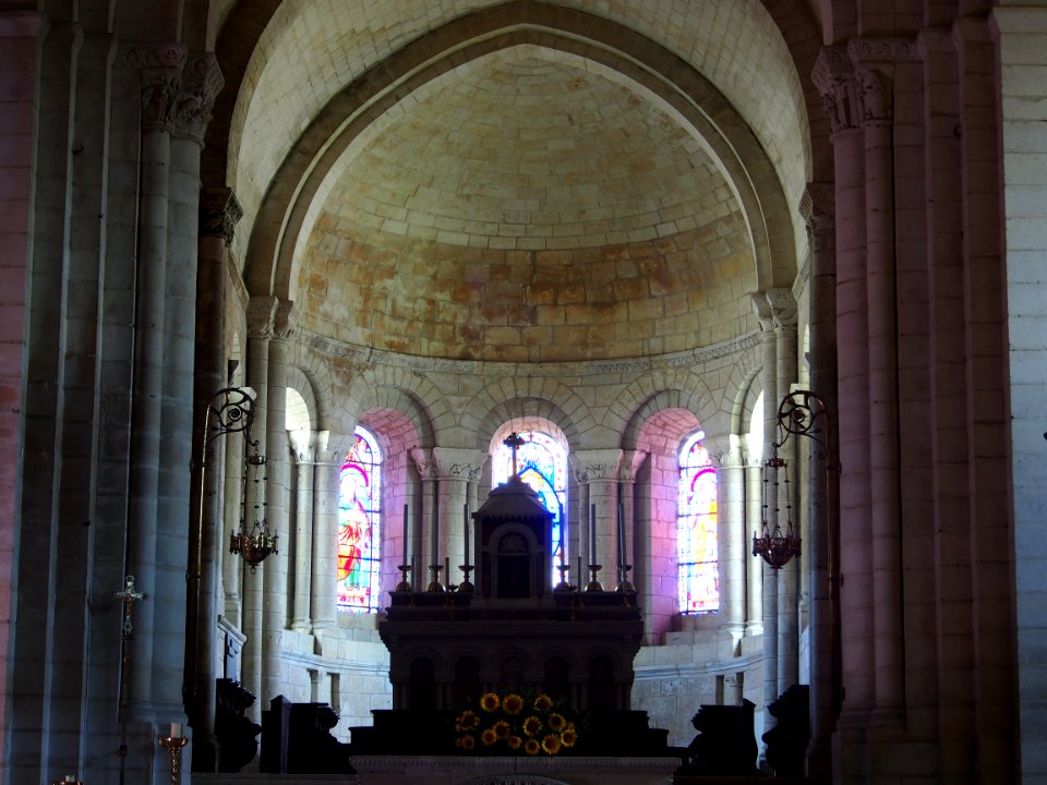Église_Notre-Dame_de_Vouvant,_pic-004