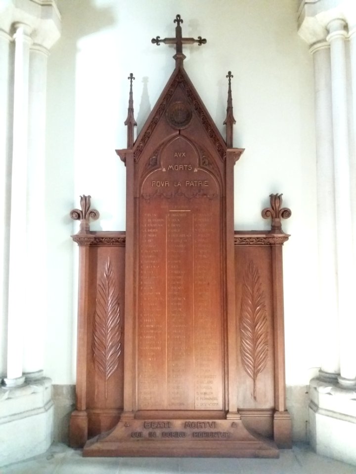 Église_Notre-Dame_de_Bellecombe_de_Lyon_-_Monument_aux_morts