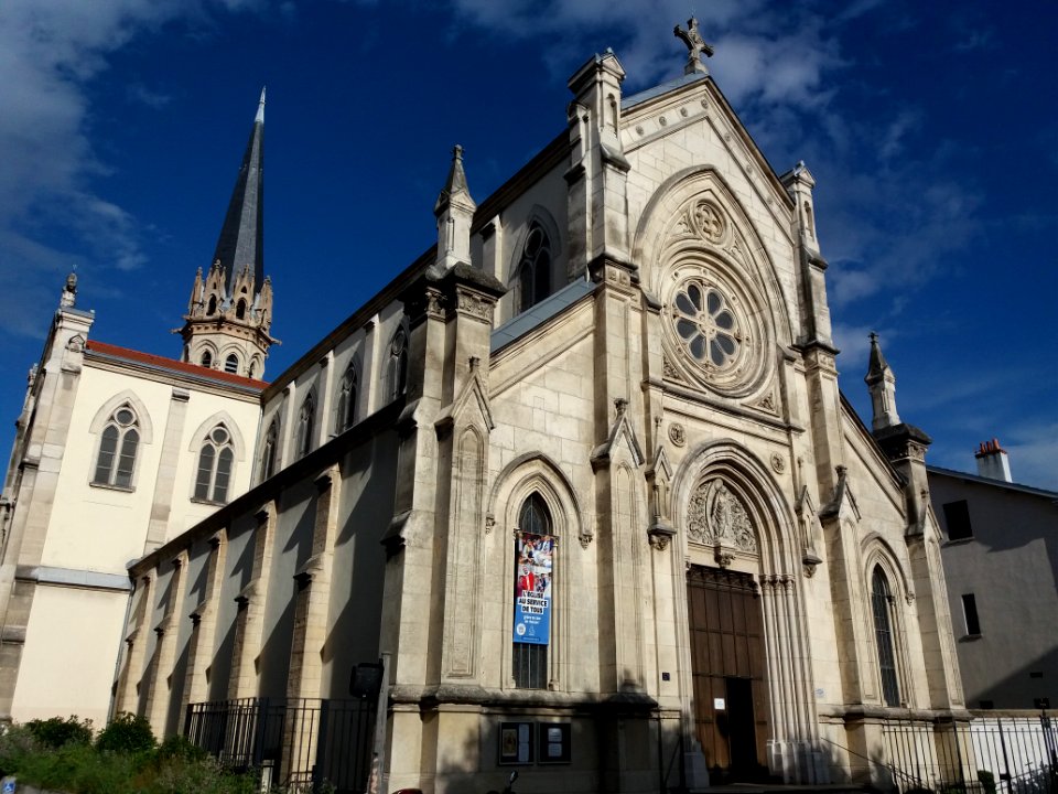 Église_Notre-Dame_de_Bellecombe_-_Façade_côté_nord-ouest