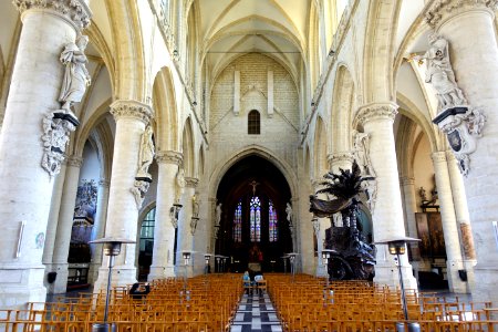 Église_Notre-Dame-de-la-Chapelle_-_Brussels,_Belgium_-_DSC07726