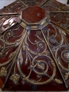 Église_de_la_Rédemption_-_Fonds_baptismaux_-_Dessus