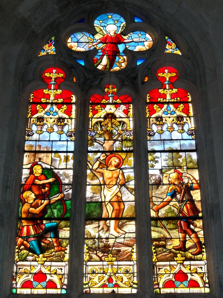 Église_de_Longeville-en-Barrois,_vitrail_02