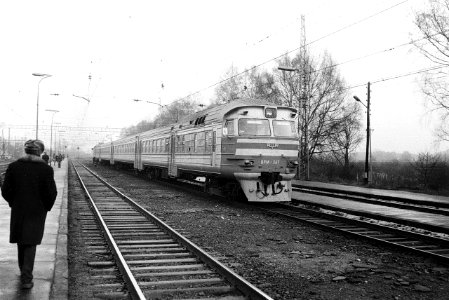 ДР1А-267,_СССР,_Латвийская_ССР,_Рига,_станция_Торнякалнс_(Trainpix_34783)