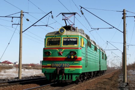 ВЛ80С-392,_Казахстан,_Карагандинская_область,_перегон_Караганозек_-_Караганда_(Trainpix_190519)