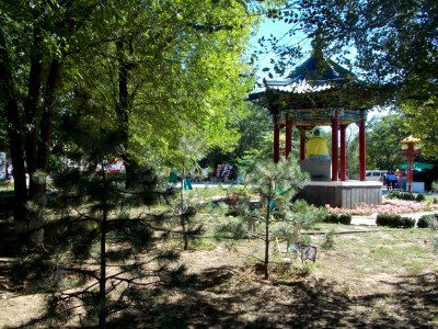 В-сквере-Элисты