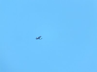 Ан-2_в_Хабаровске_десантирует_парашютистов_ф2