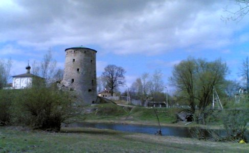 Гремячая_башня_и_Козьмодемьянская_церковь