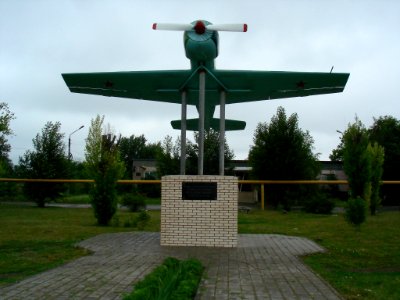 Зверево-Памятник_Докукину_ИА