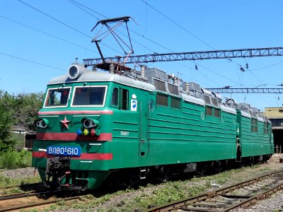 ВЛ80С-610,_Kazakhstan,_Karaganda_region,_Karaganda_depot_(Trainpix_137007)