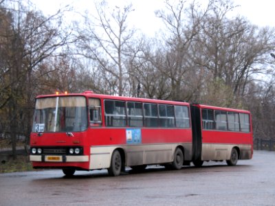 Вышний_Волочёк._Автобус_Ikarus-280_АА_888_69_2007_2