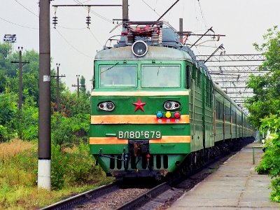 ВЛ80С-679,_Russia,_Krasnodar_krai,_Krasnodar-II_station_(Trainpix_149203)