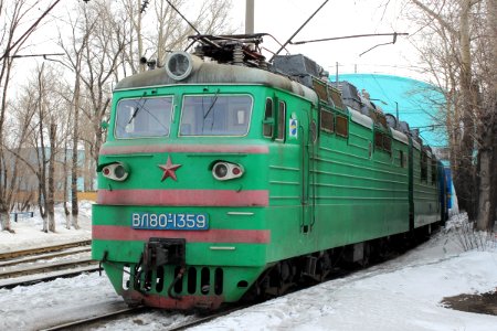 ВЛ80Т-1359,_Казахстан,_Карагандинская_область,_депо_Караганда-Сортировочная_(Trainpix_156862)