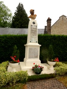 Épagny_(Aisne)_monument_aux_morts