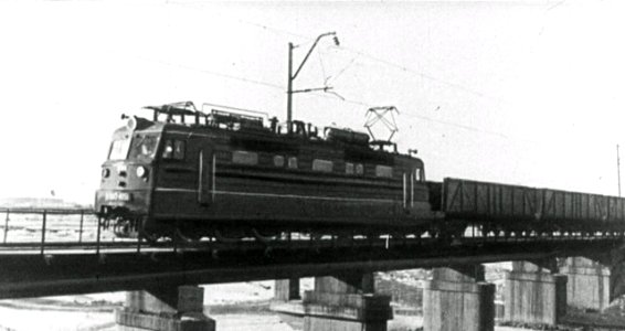 ВЛ60К-1651,_СССР,_Казахская_ССР,_Карагандинская_область_(Trainpix_143490)