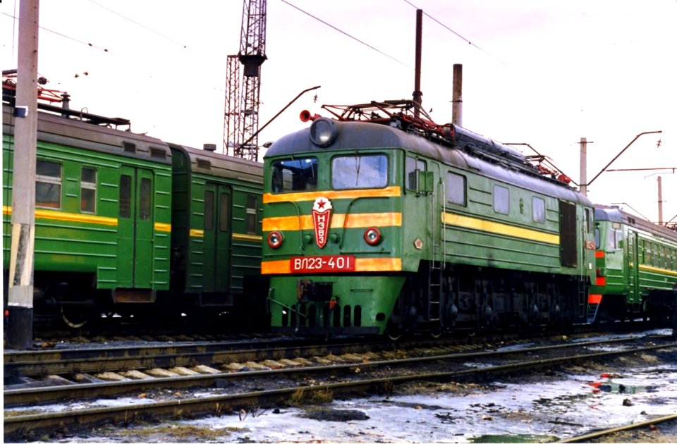 ВЛ23-401,_Россия,_Тульская_область,_депо_Тула_(Trainpix_147551)
