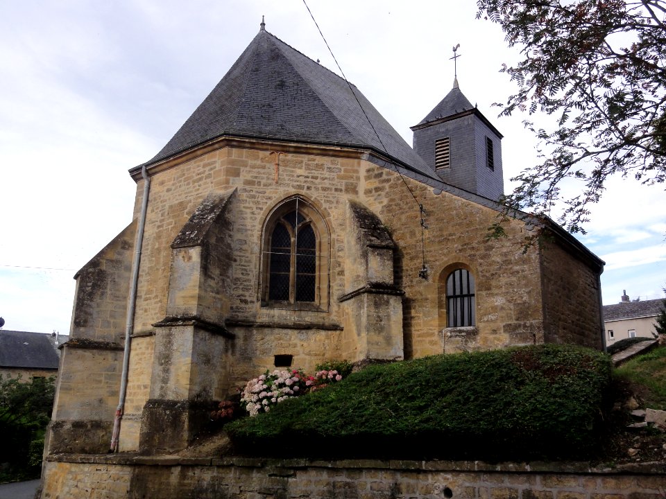 Évigny_(Ardennes)_église,_chevet