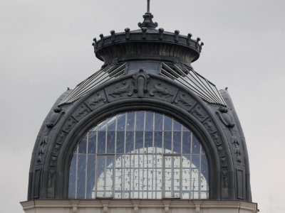 Évian-les-Bains_-_Anciens_thermes_-_Verrière_-_Côté_sud