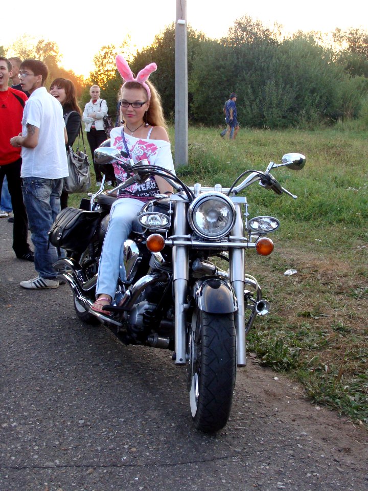 Байк-шоу_в_Коряжме,_2010