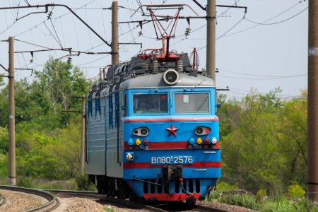 ВЛ80С-2576,_Казахстан,_Карагандинская_область,_перегон_Майкудук_-_Жана_Караганды_(Trainpix_164700)