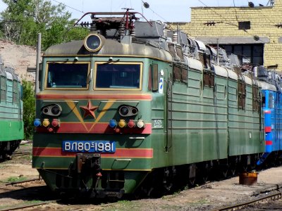 ВЛ80С-1981,_Kazakhstan,_Karaganda_region,_Karaganda_depot_(Trainpix_132217)