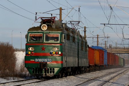 ВЛ80С-1970,_Казахстан,_Карагандинская_область,_перегон_Майкудук_-_Караганда_(Trainpix_183267)