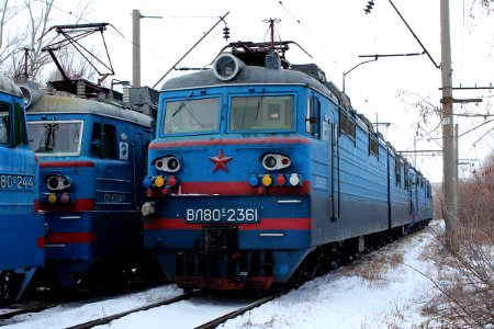 ВЛ80С-2361,_Kazakhstan,_Karaganda_region,_Karaganda_depot_(Trainpix_147654)