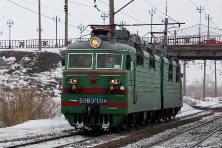 ВЛ80С-1314,_Казахстан,_Карагандинская_область,_перегон_Жана_Караганды_-_Майкудук_(Trainpix_186125)